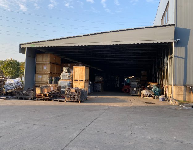 大型倉(cāng)庫(kù)雨棚